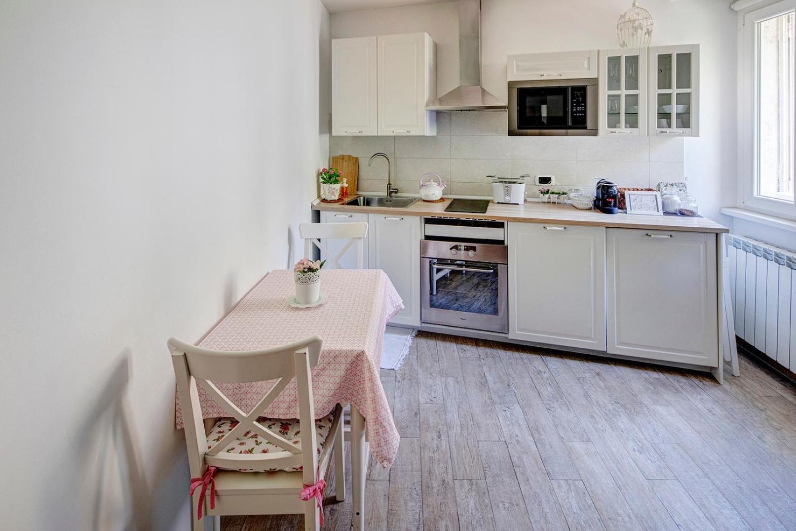 Le Bicocche Di Joyce - Luxury And Parking Nearby Apartment ตรีเอสเต ภายนอก รูปภาพ