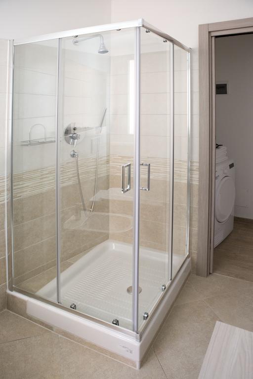 Le Bicocche Di Joyce - Luxury And Parking Nearby Apartment ตรีเอสเต ภายนอก รูปภาพ
